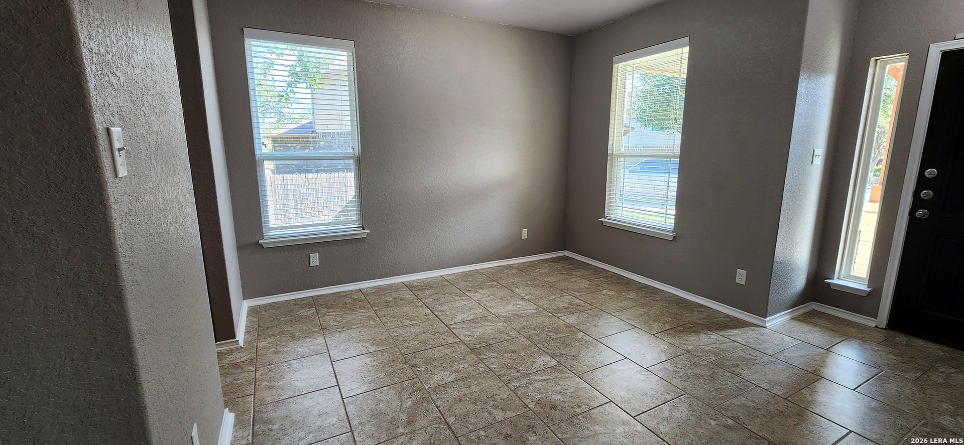 6847 BRISCOE ML, San Antonio, TX 78253