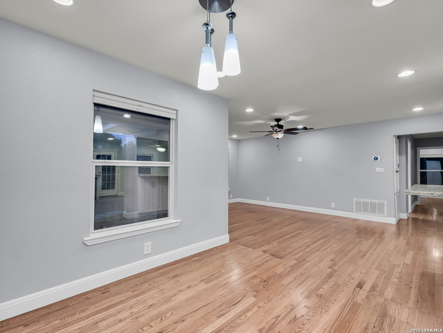 126 LONGRIDGE DR, San Antonio, TX 78228