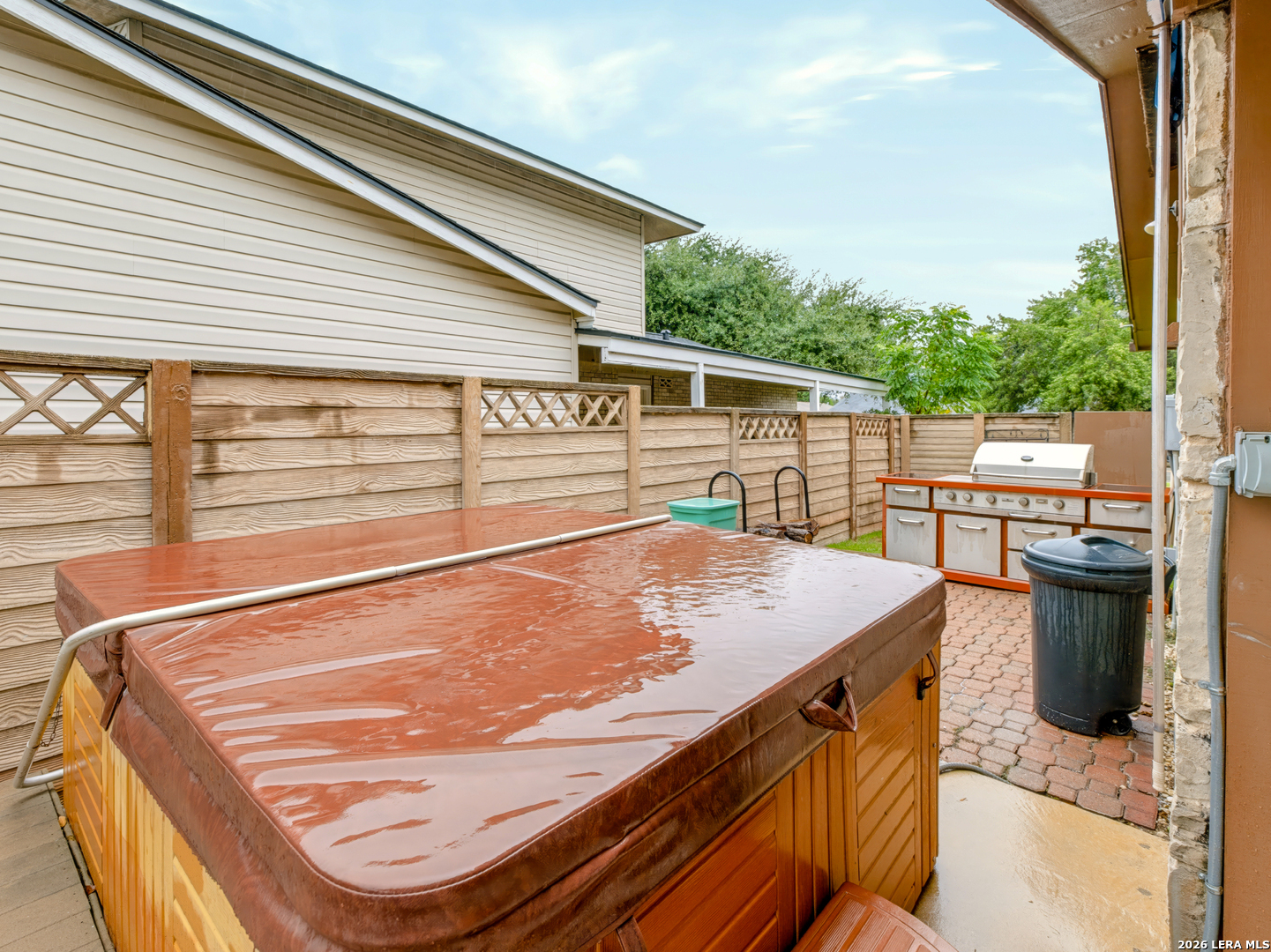 6135 Spring Time, San Antonio, TX 78249