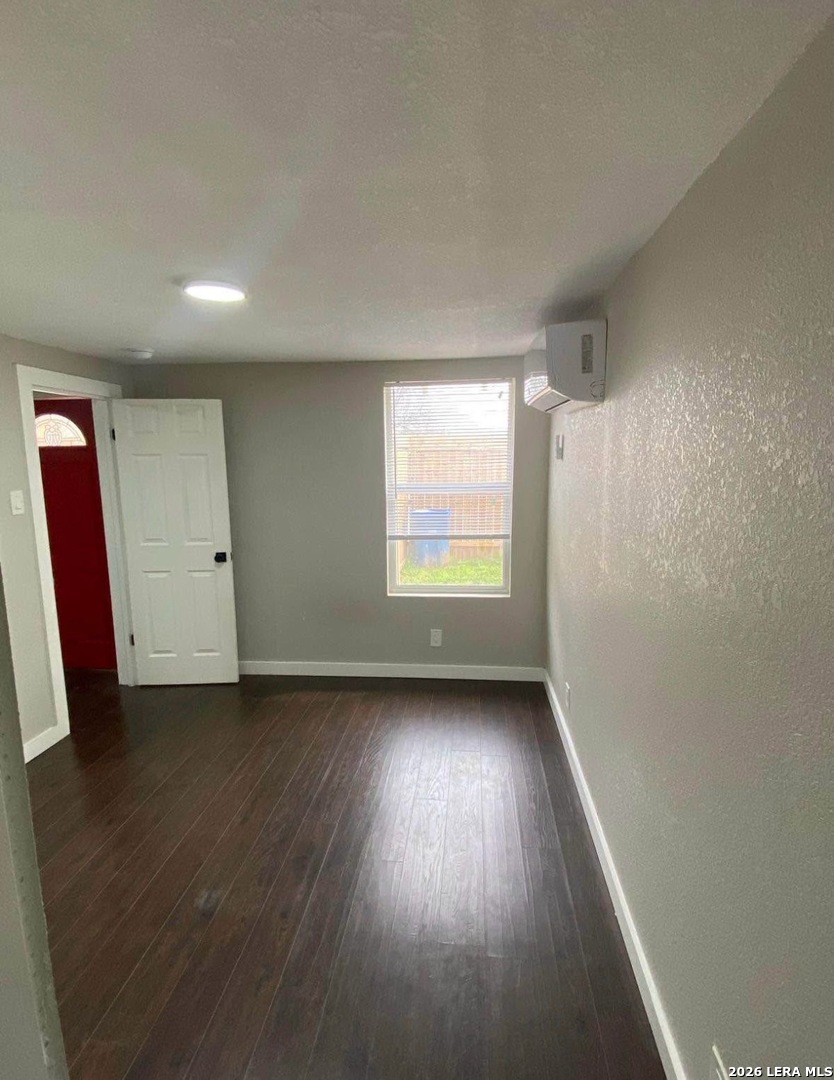 235 Gabriel, #2, San Antonio, TX 78202
