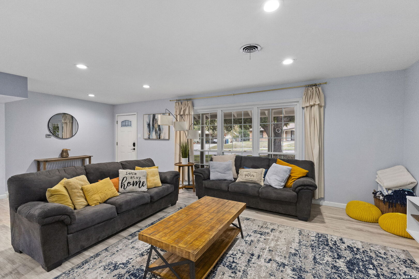 307 Montfort, San Antonio, TX 78216