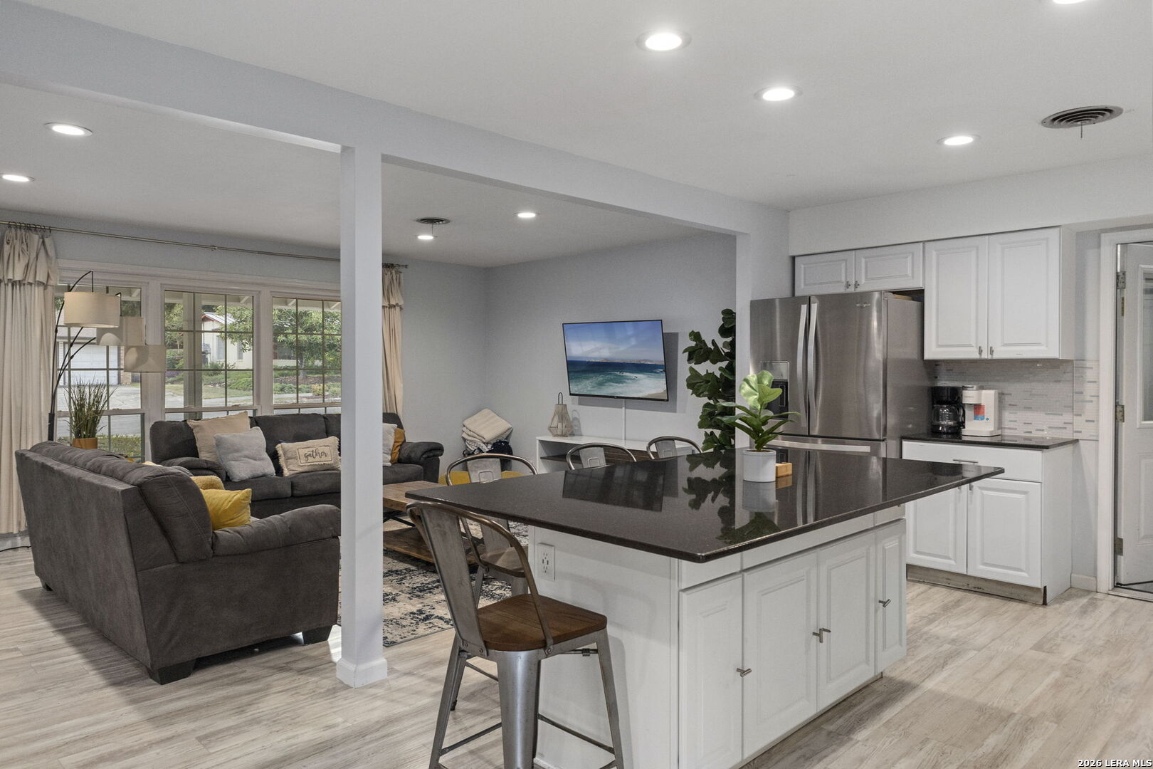 307 Montfort, San Antonio, TX 78216