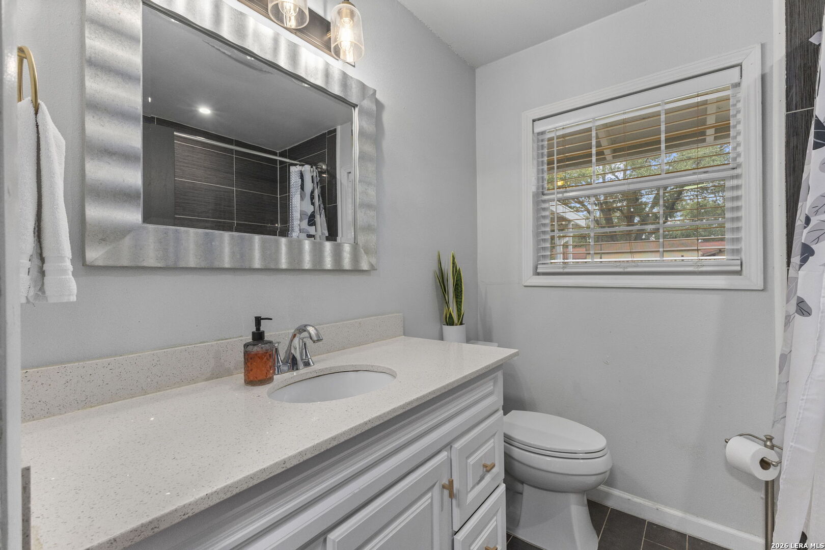 307 Montfort, San Antonio, TX 78216