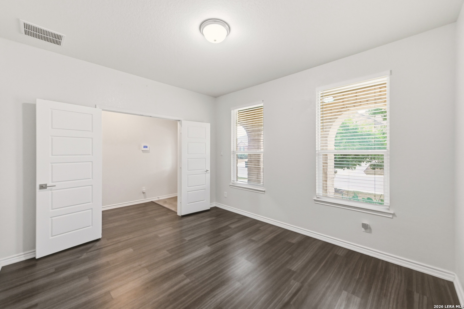 2077 OXBOW CIR, New Braunfels, TX 78130