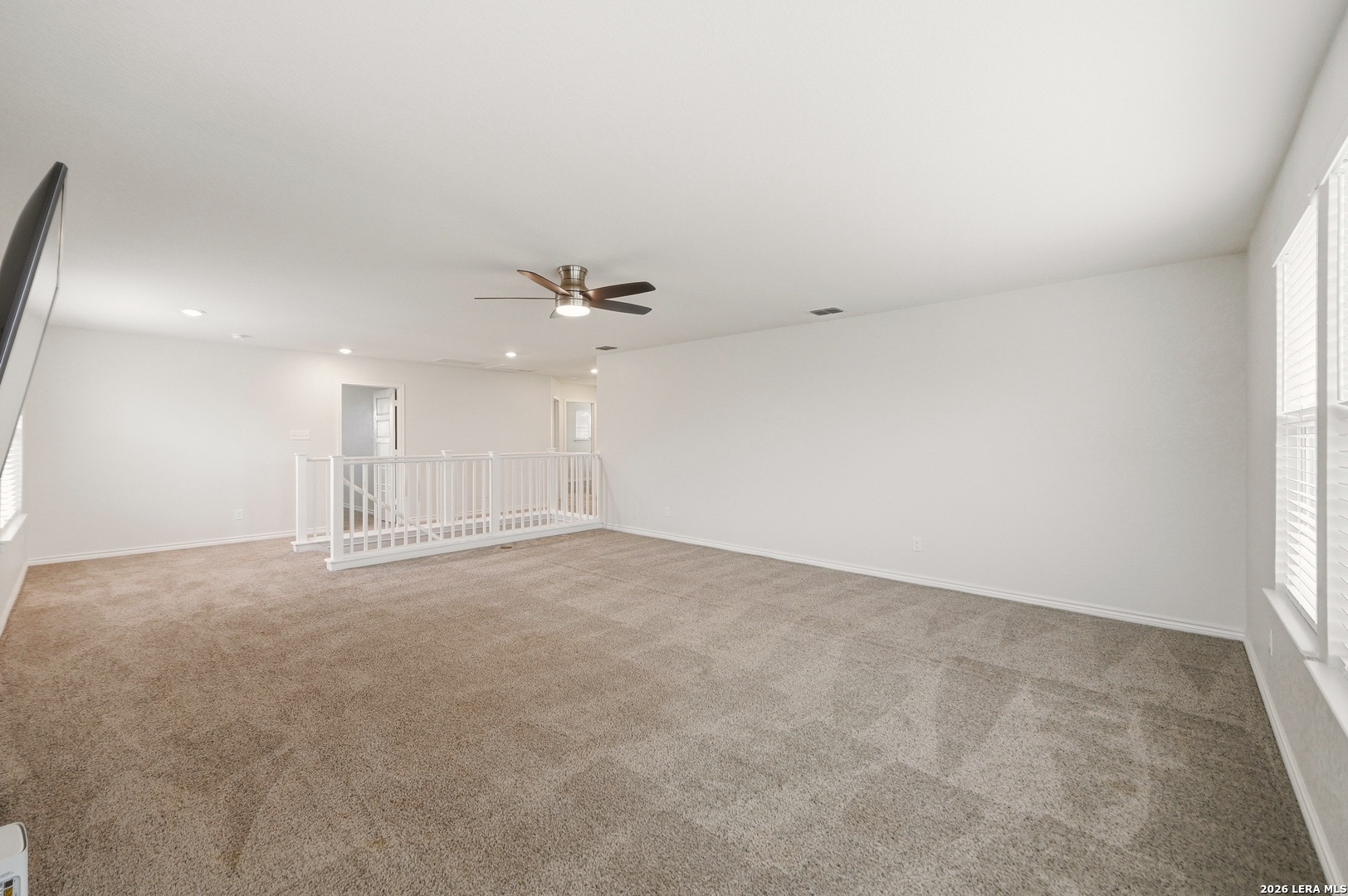 2077 OXBOW CIR, New Braunfels, TX 78130