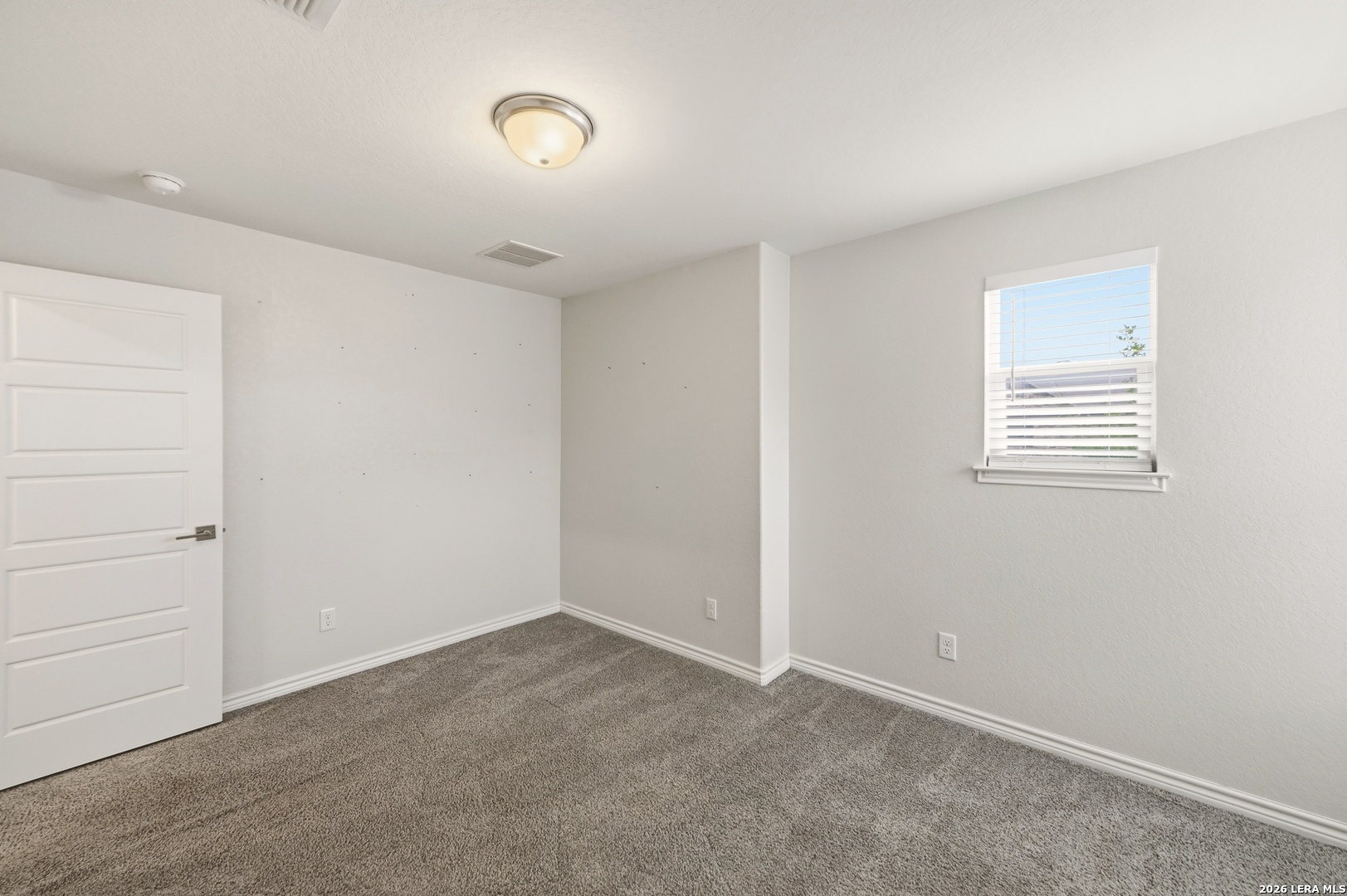 2077 OXBOW CIR, New Braunfels, TX 78130
