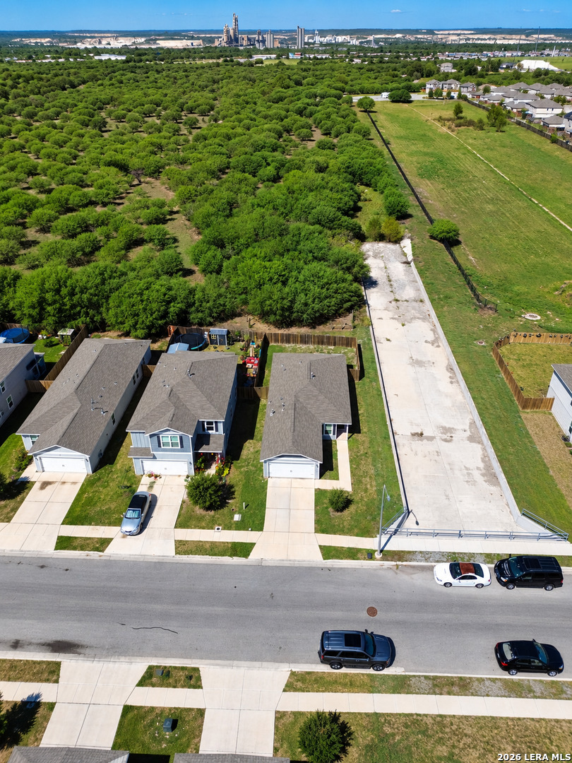 Photo 2 of Single family home for sale at 4146 Trl De Paris, New Braunfels, TX 78132 | MLS# 2027219 | Listing updated on 2026-10-30