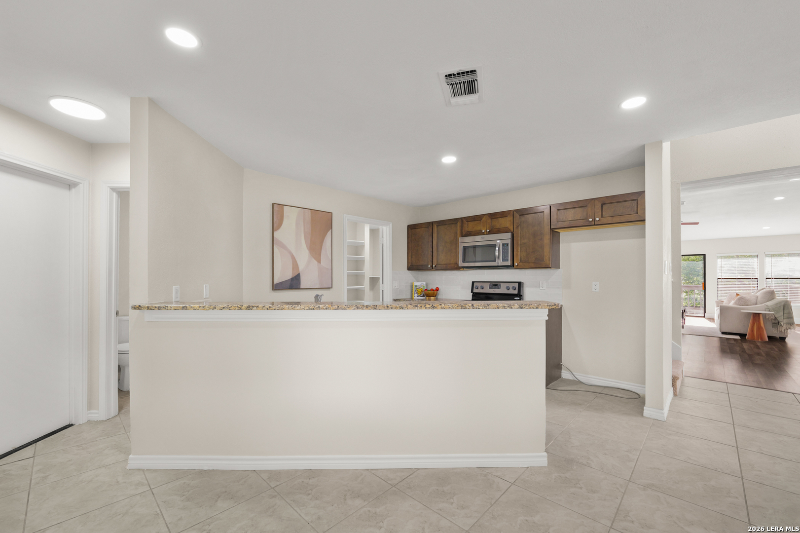 9735 FORTUNE RIDGE DR, Converse, TX 78109