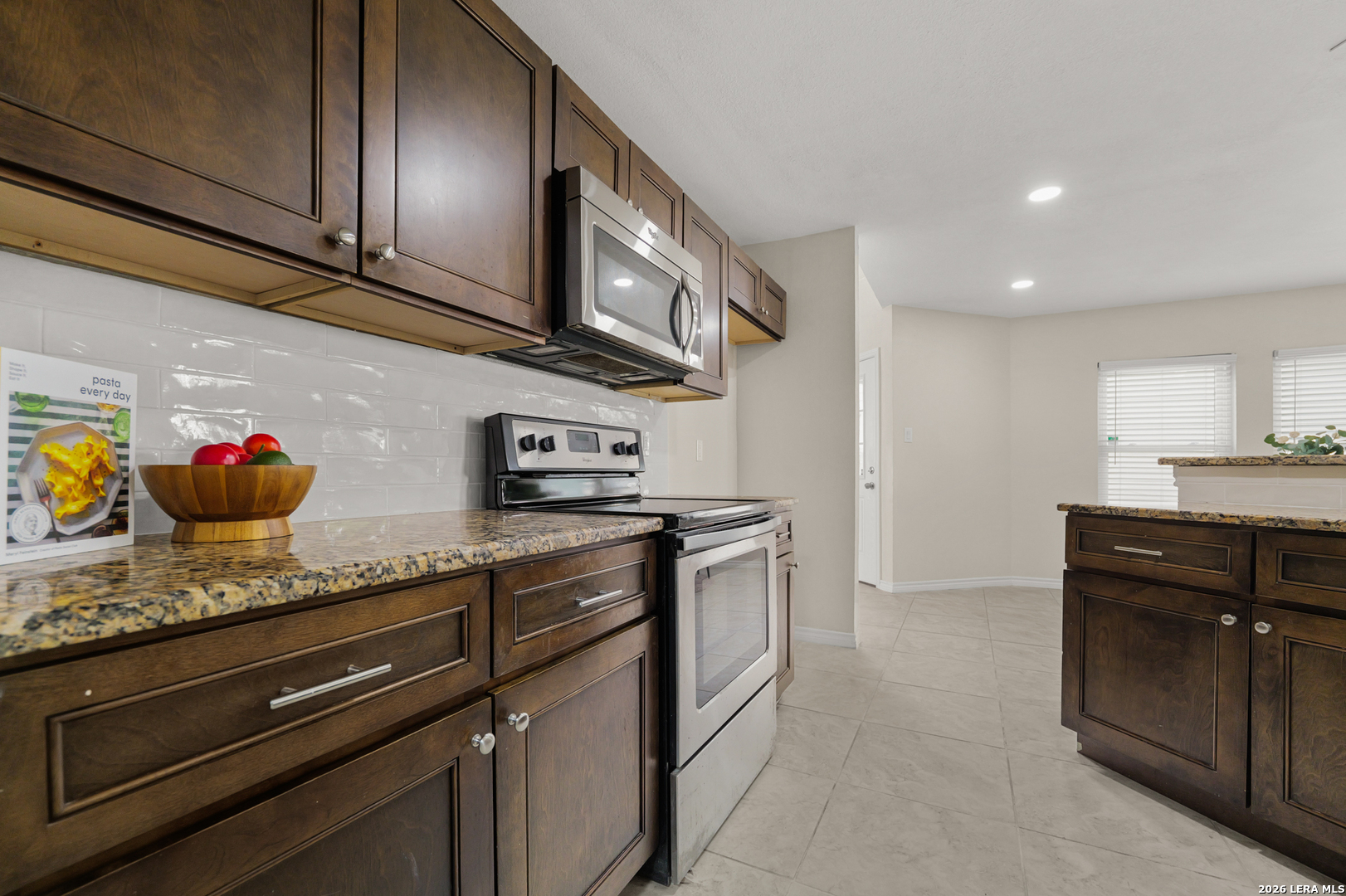 9735 FORTUNE RIDGE DR, Converse, TX 78109
