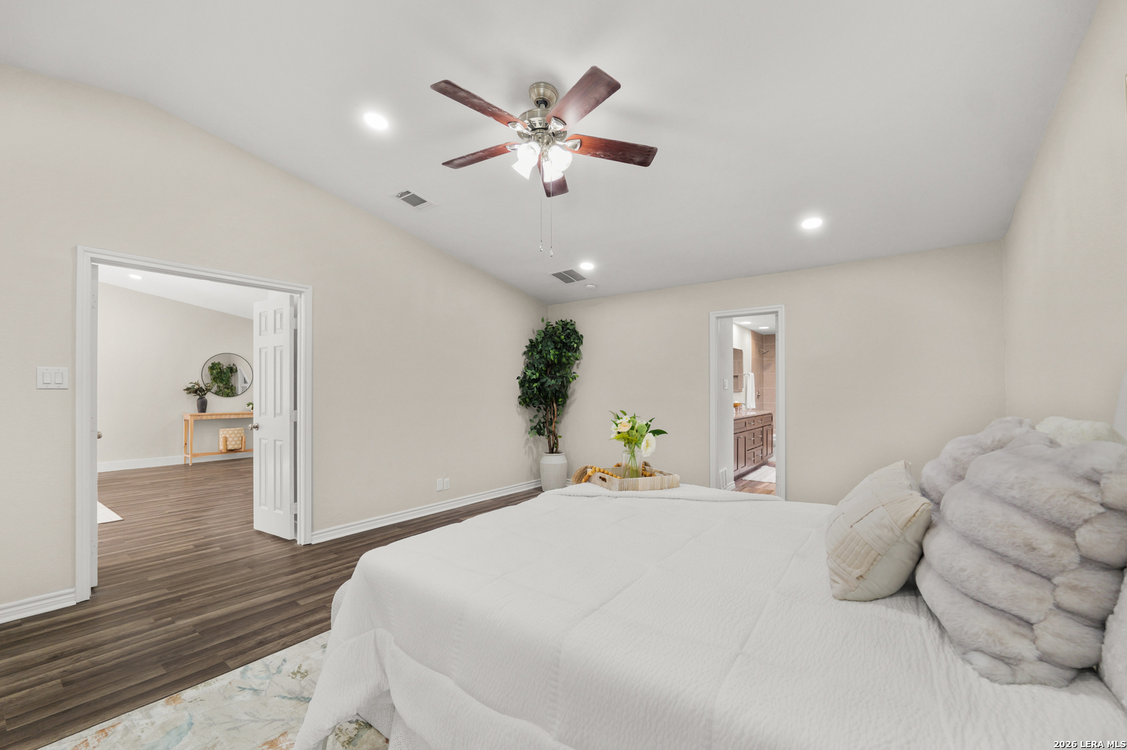 9735 FORTUNE RIDGE DR, Converse, TX 78109