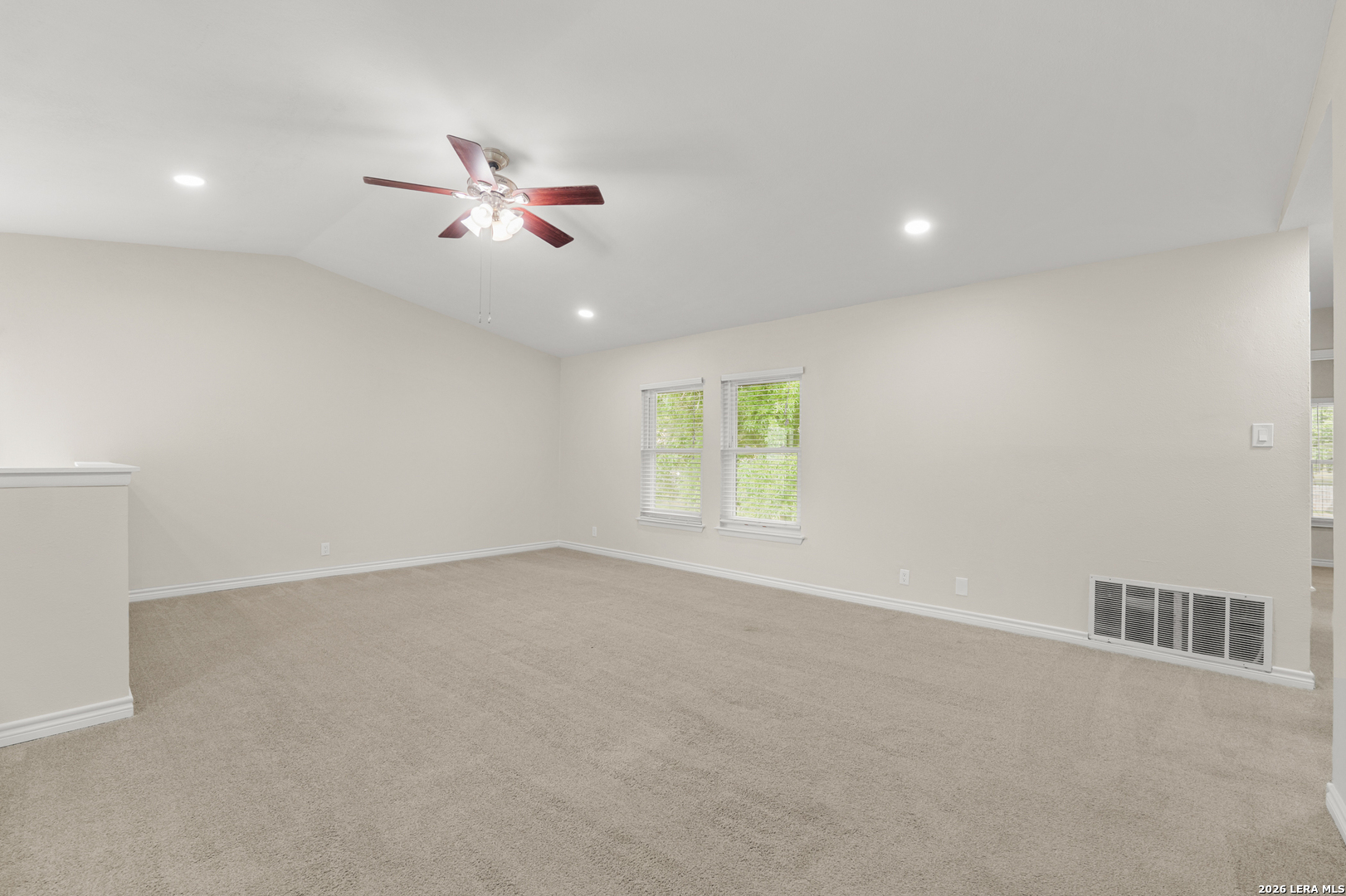 9735 FORTUNE RIDGE DR, Converse, TX 78109