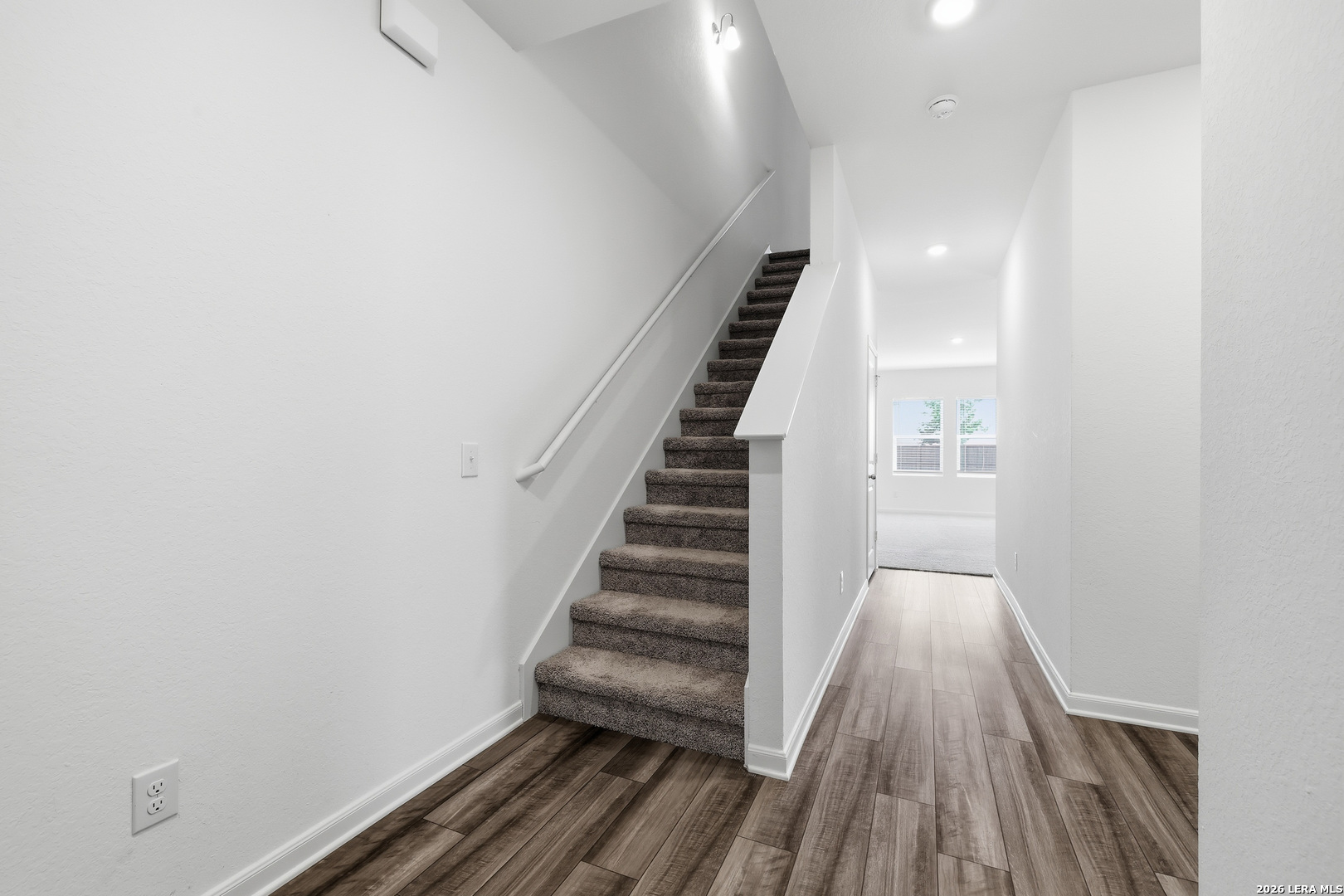 7746 FERN HOLW, San Antonio, TX 78252