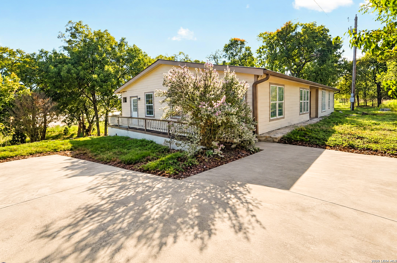 446 WHARTON RD, Kerrville, TX 78028