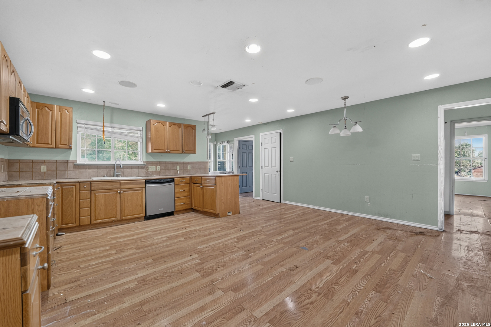 446 WHARTON RD, Kerrville, TX 78028