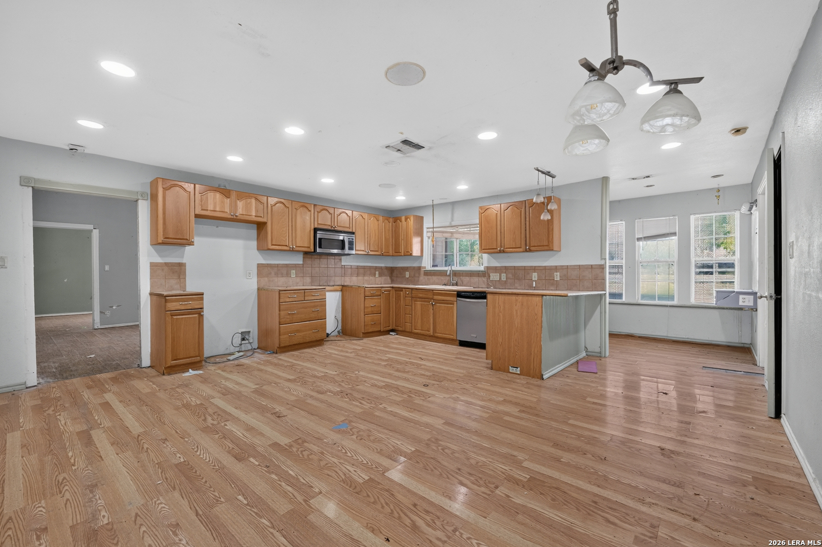 446 WHARTON RD, Kerrville, TX 78028