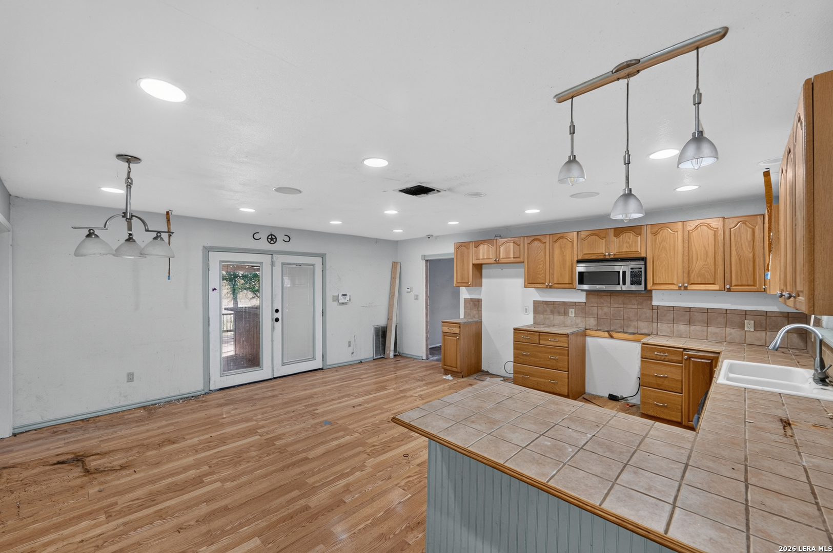 446 WHARTON RD, Kerrville, TX 78028