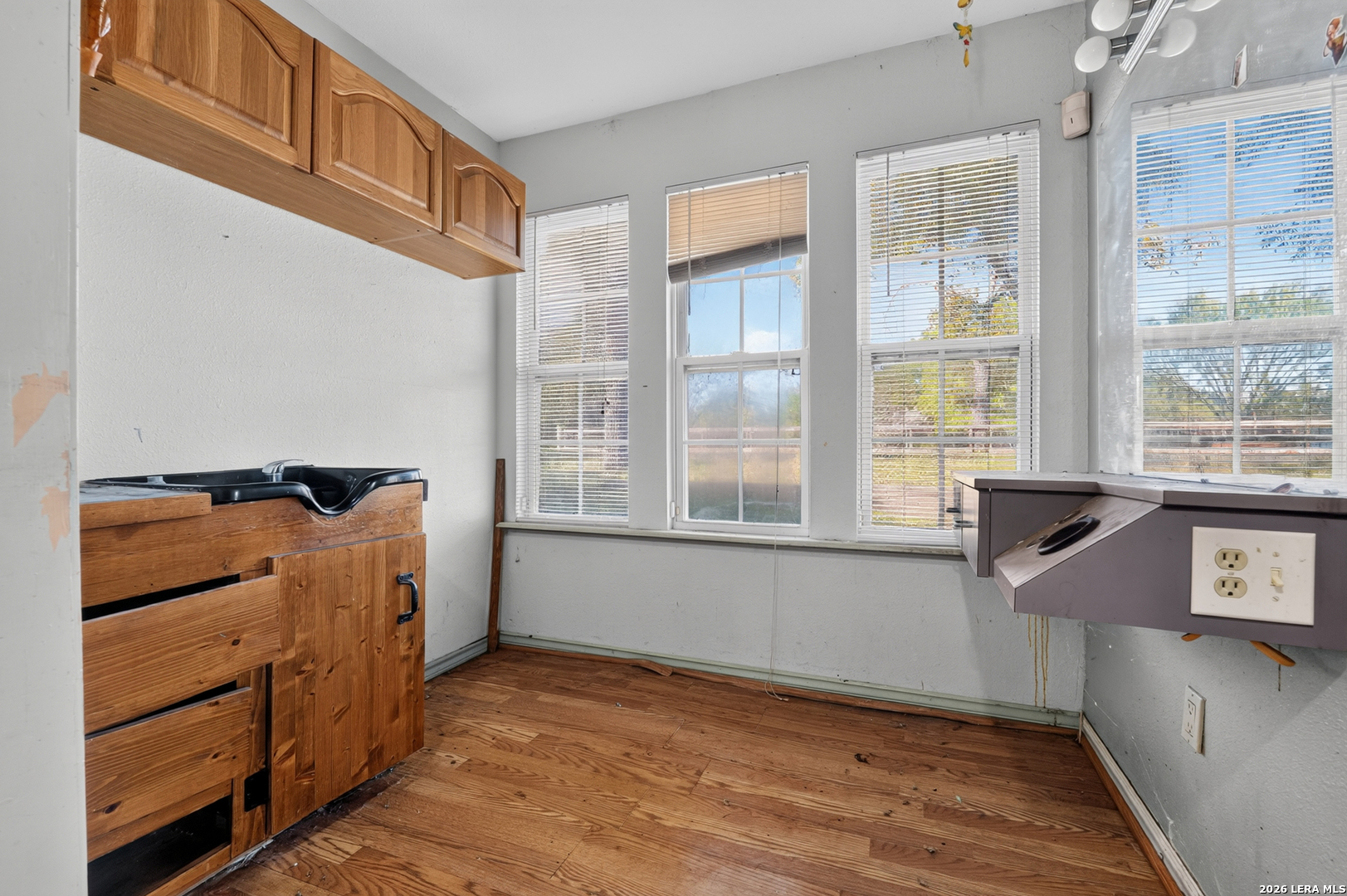 446 WHARTON RD, Kerrville, TX 78028