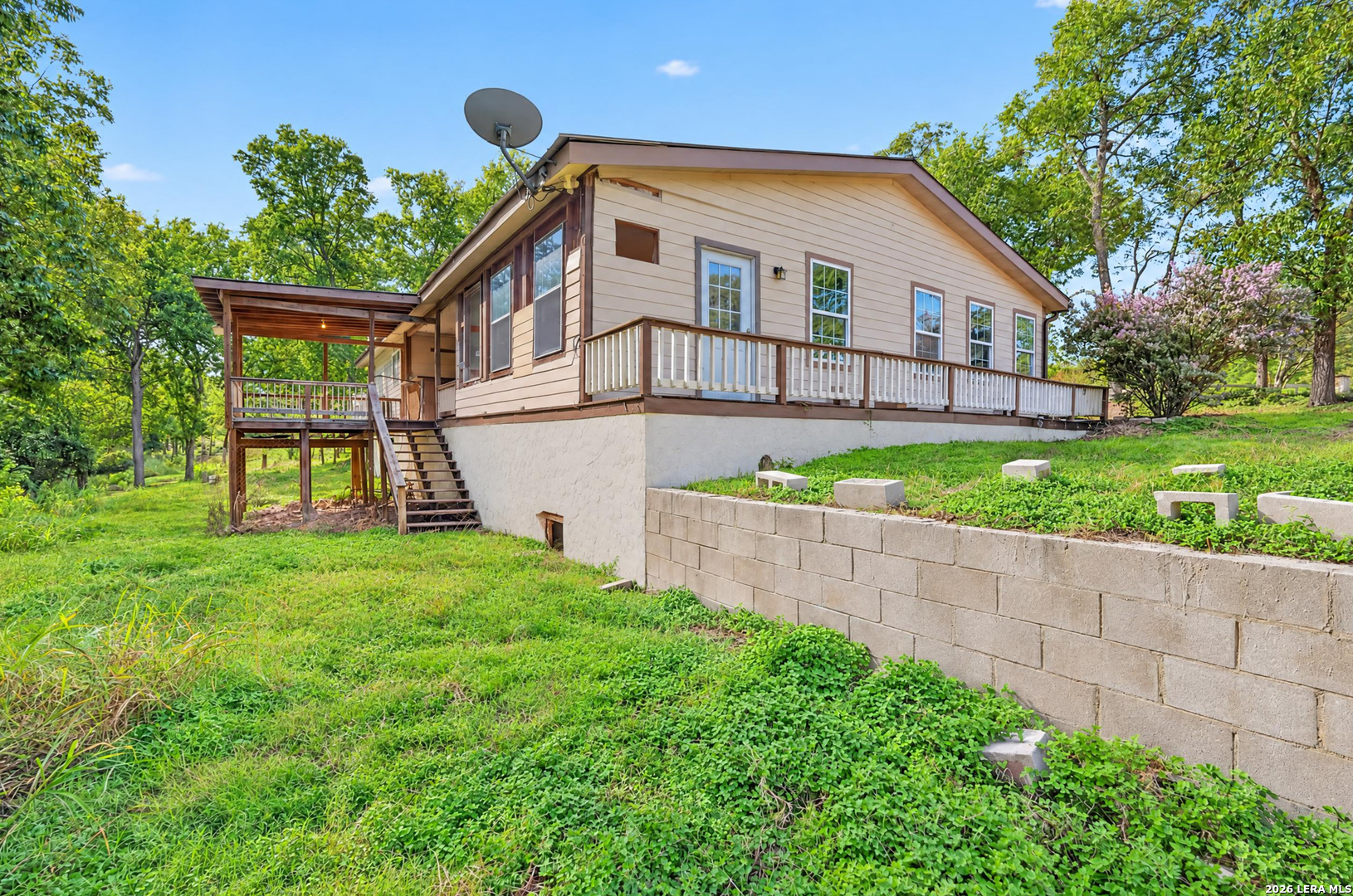 446 WHARTON RD, Kerrville, TX 78028