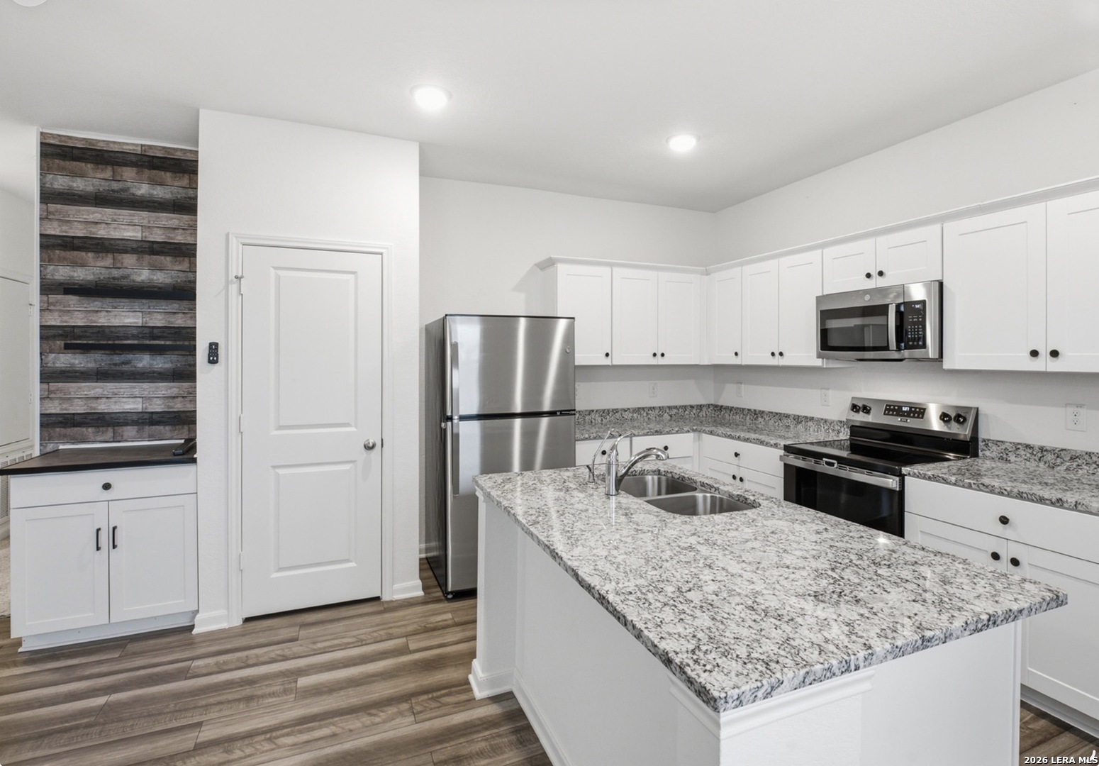 5544 FINCH CYN, Converse, TX 78109