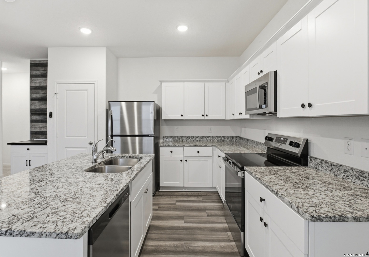 5544 FINCH CYN, Converse, TX 78109