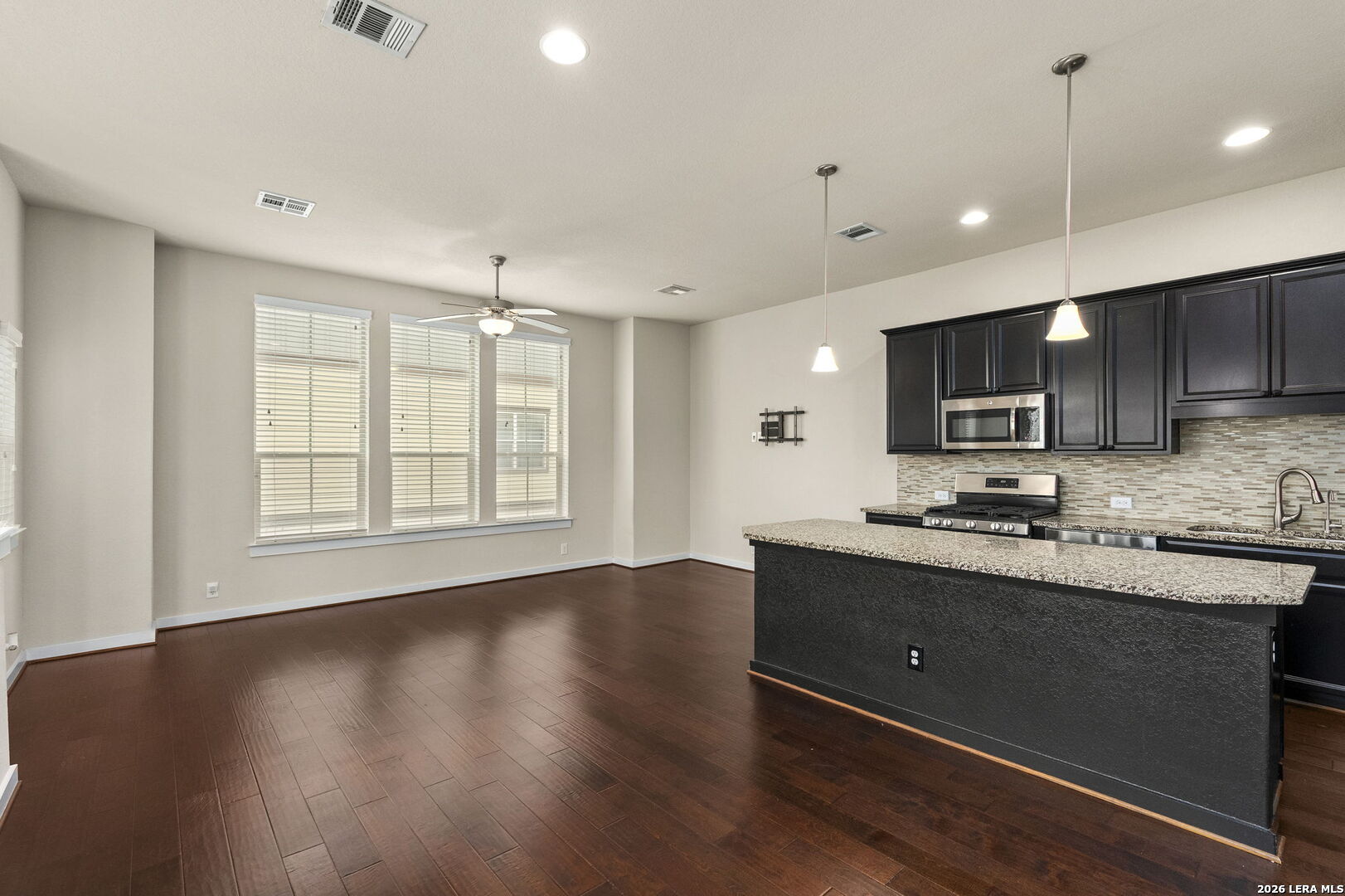 Living/Dining Combo