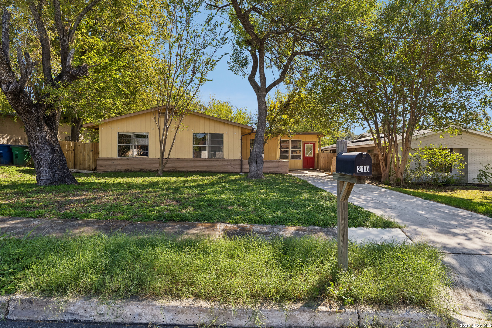 Property photo for 210 Goodhue, San Antonio, TX