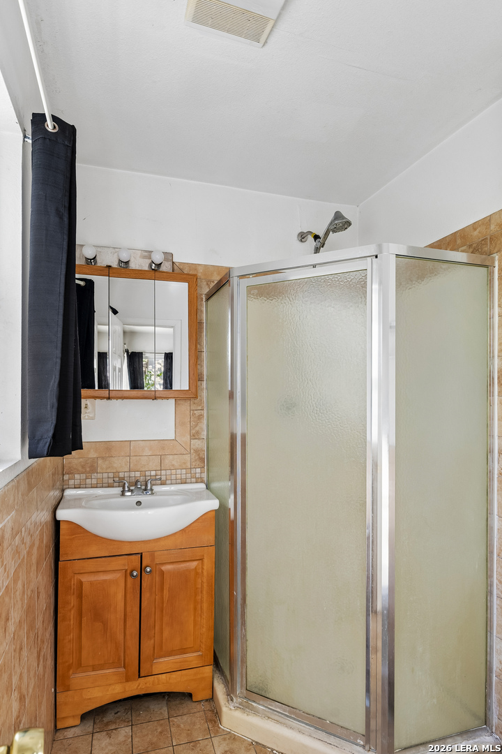 210 Goodhue, San Antonio, TX 78218