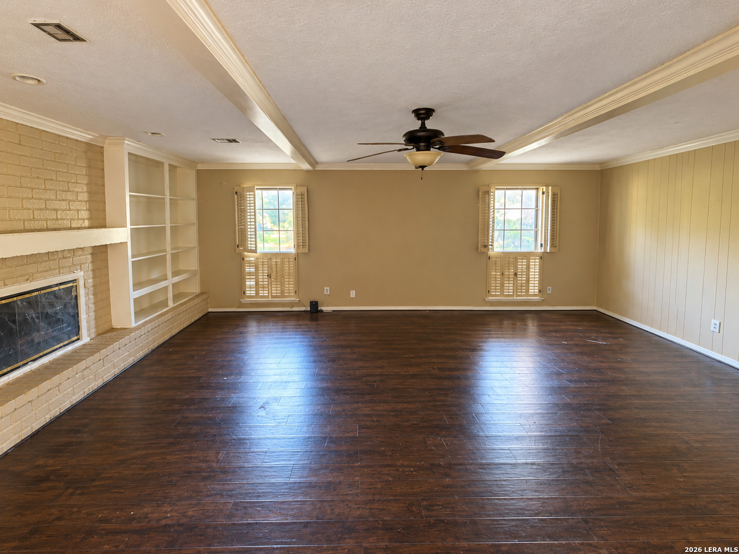 1111 Kanah Ln, Houston, TX 77090