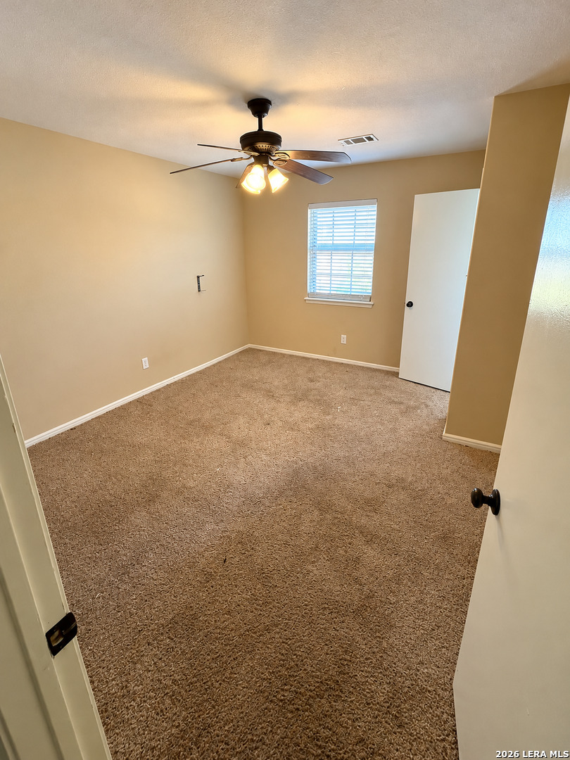 1111 Kanah Ln, Houston, TX 77090