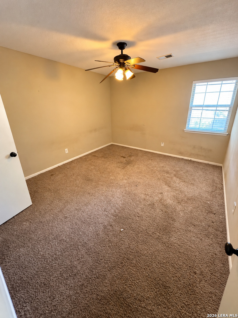 1111 Kanah Ln, Houston, TX 77090