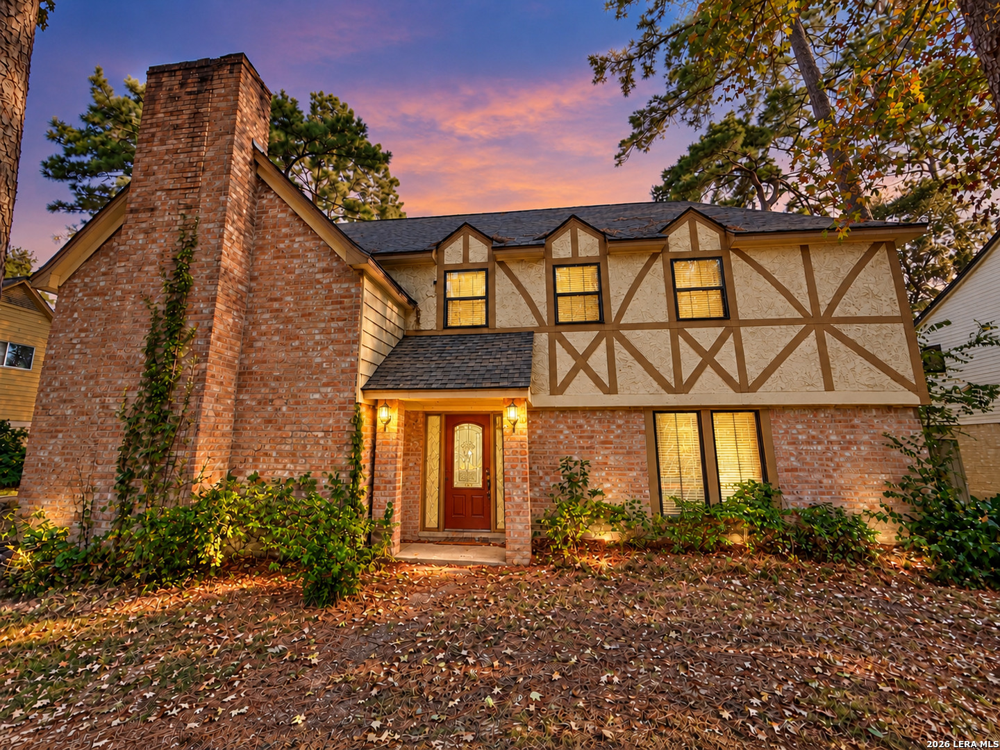 Property photo for 1111 Kanah Ln, Houston, TX