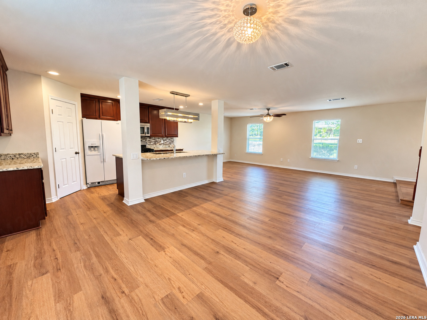 8802 New World, San Antonio, TX 78239