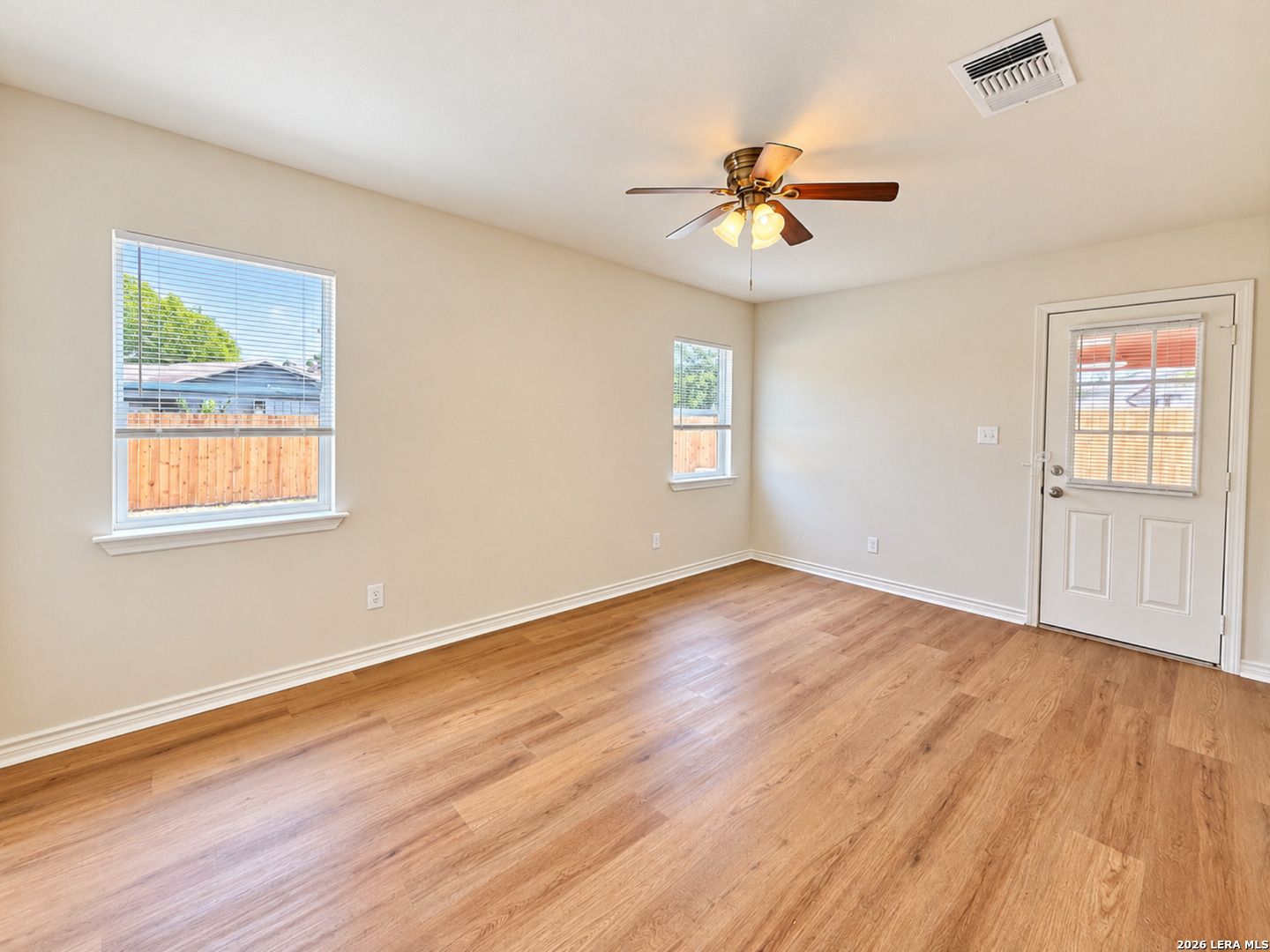 8802 New World, San Antonio, TX 78239