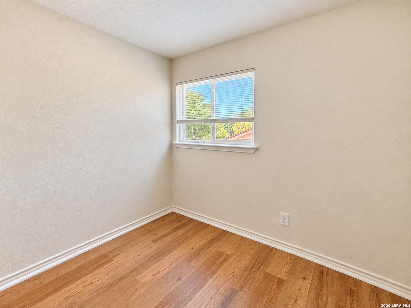 8802 New World, San Antonio, TX 78239