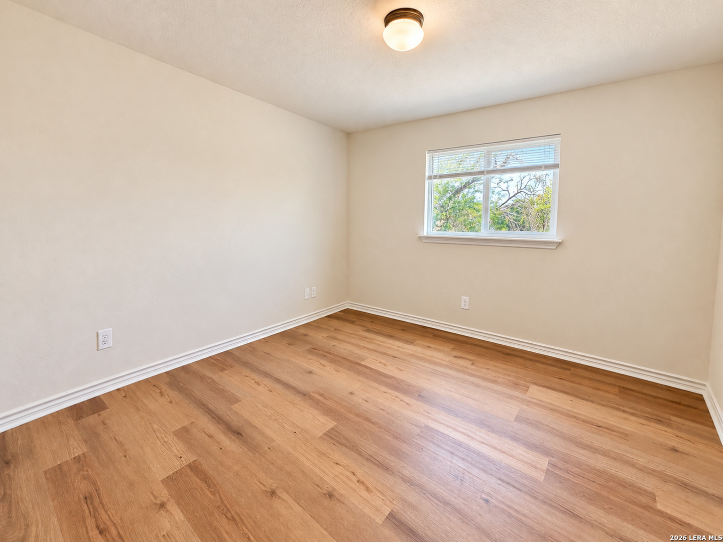 8802 New World, San Antonio, TX 78239