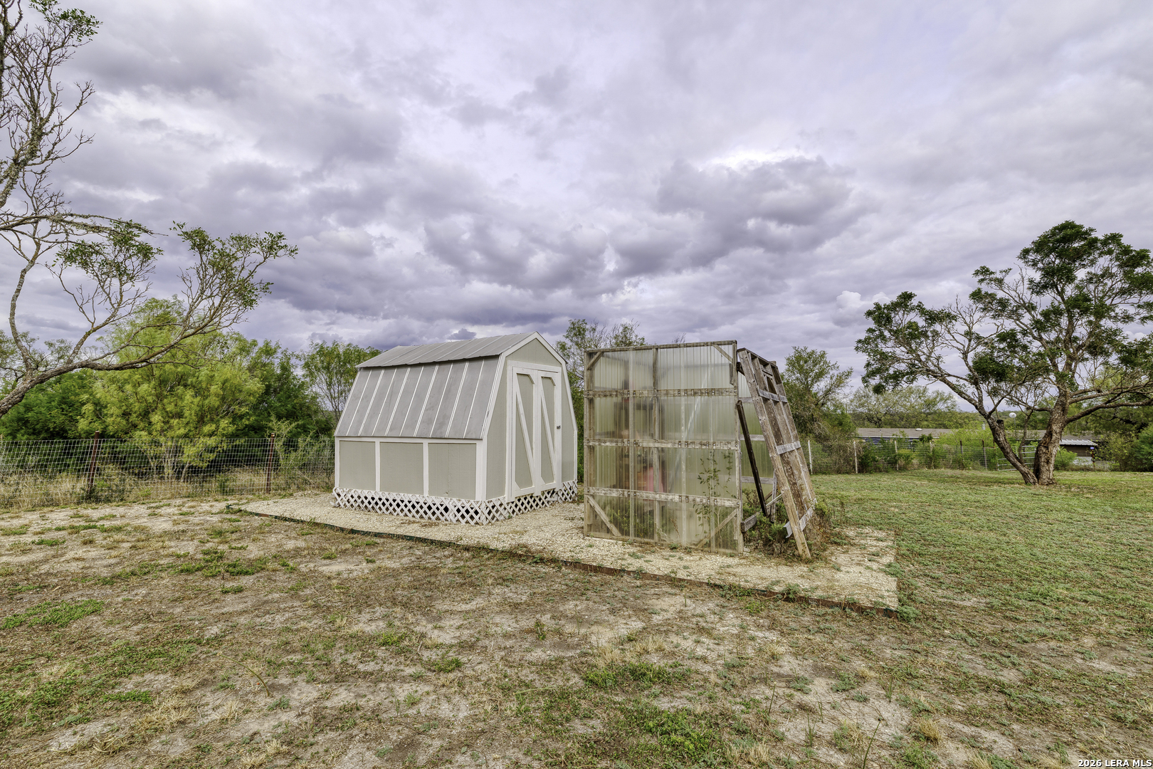 914 CR 4511, Hondo, TX 78861