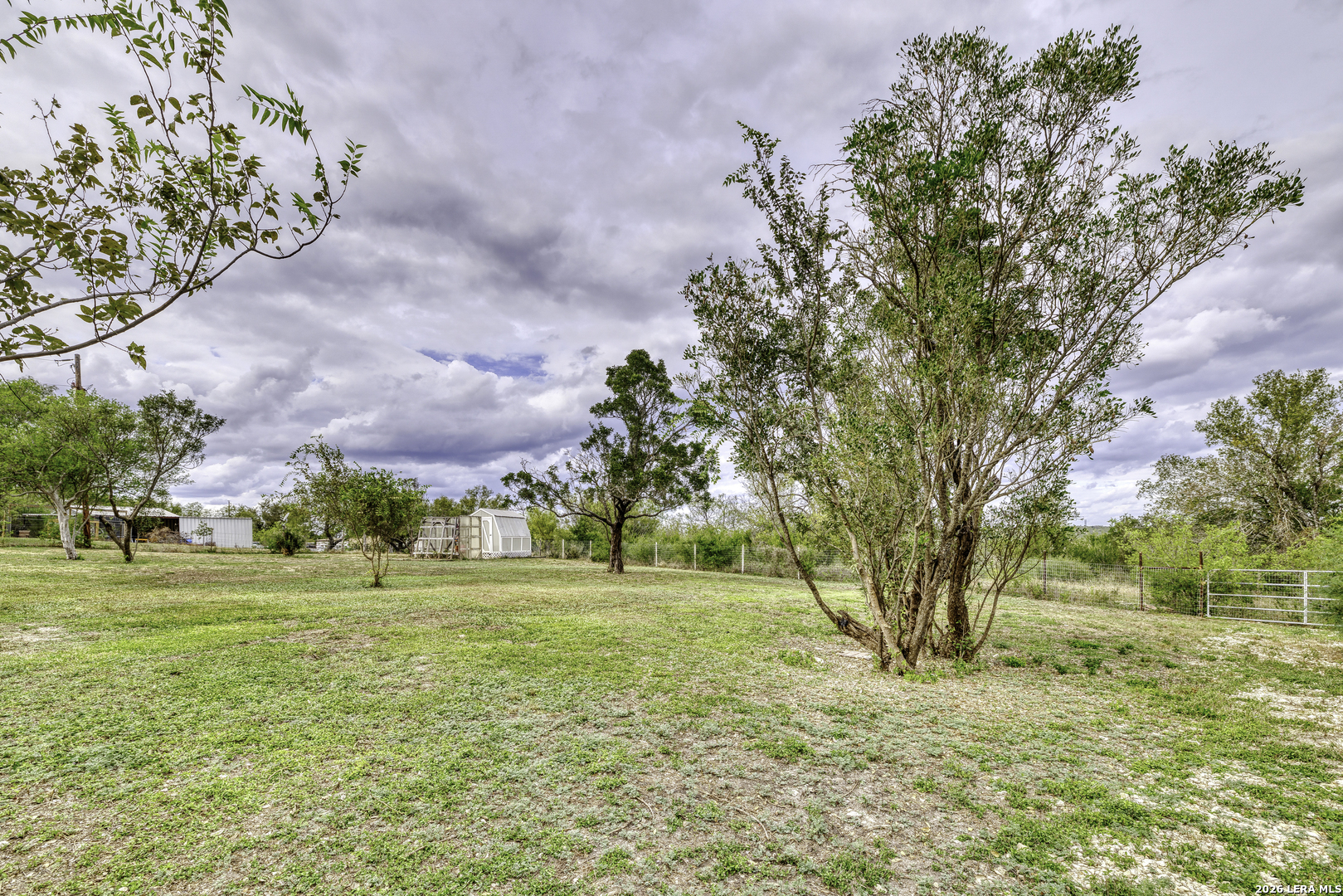 914 CR 4511, Hondo, TX 78861