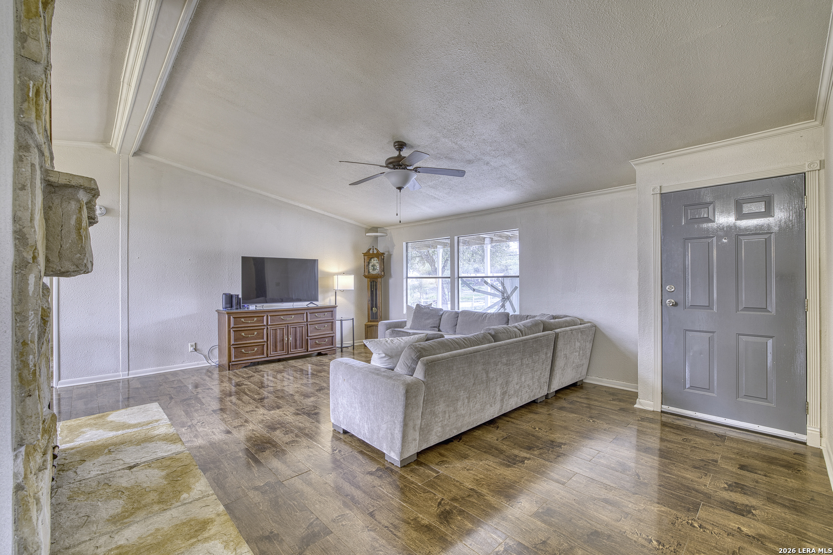 914 CR 4511, Hondo, TX 78861