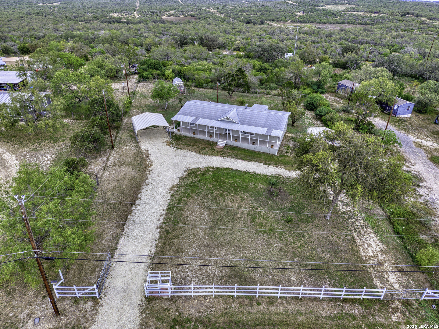 914 CR 4511, Hondo, TX 78861