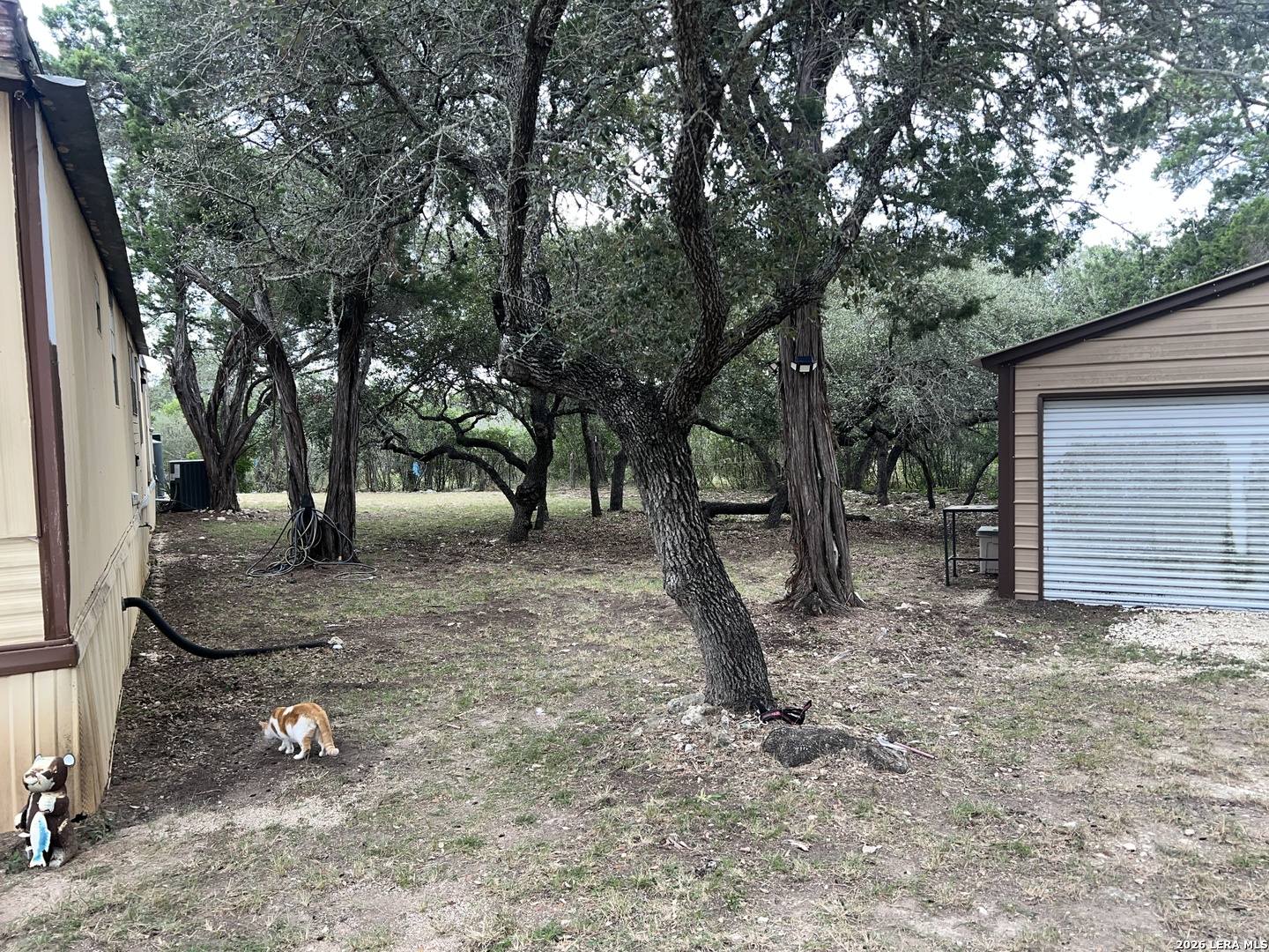 505 MOUNTAIN  Dr, Lakehills, TX 78003