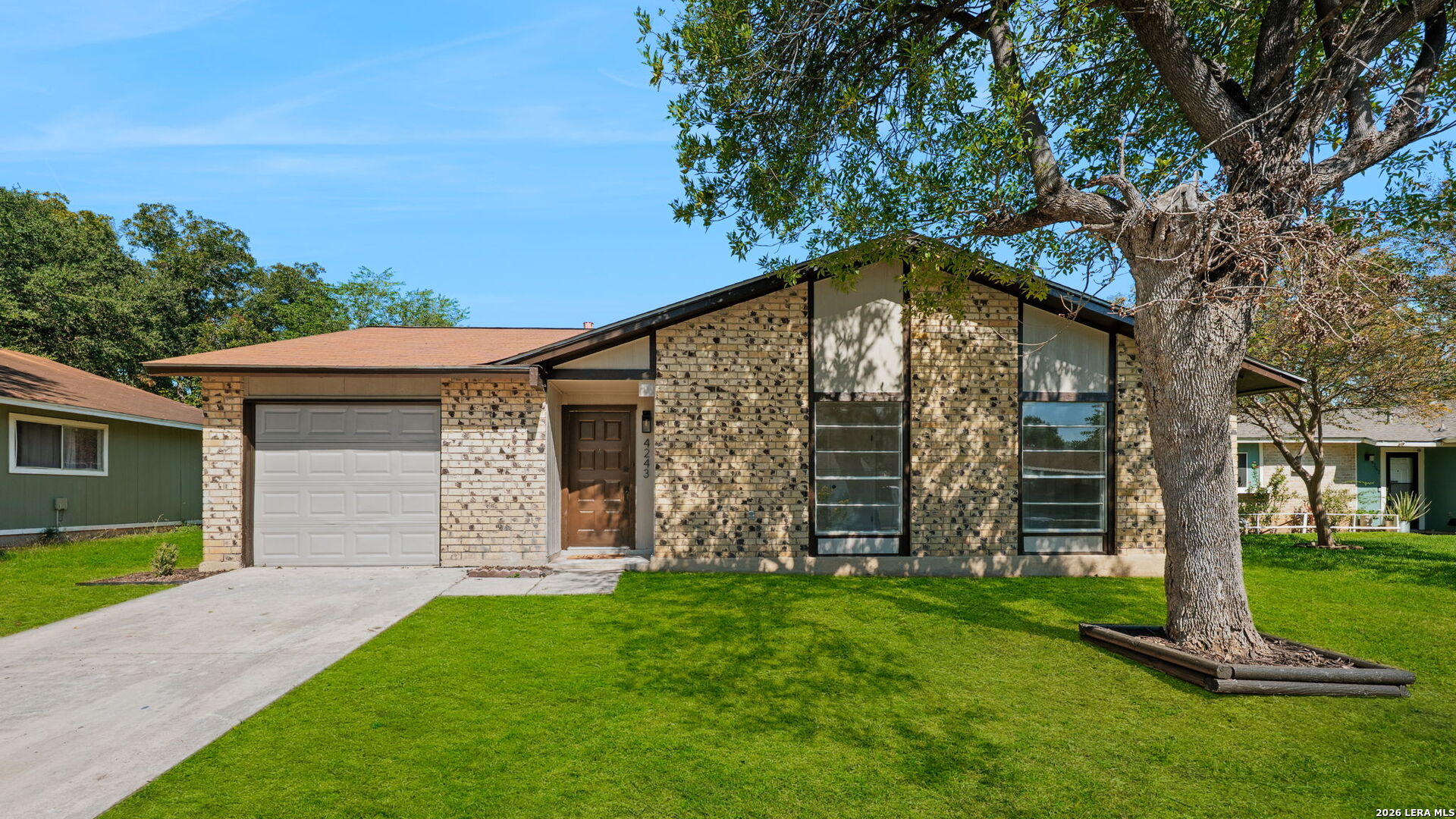 4243 Apple Tree, San Antonio, TX 78222