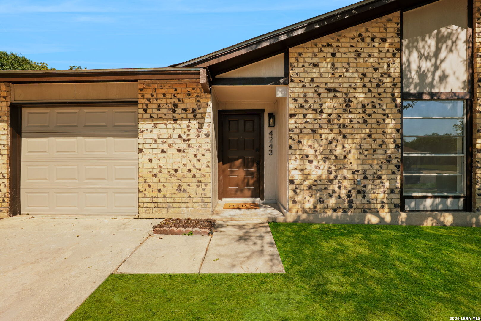 4243 Apple Tree, San Antonio, TX 78222