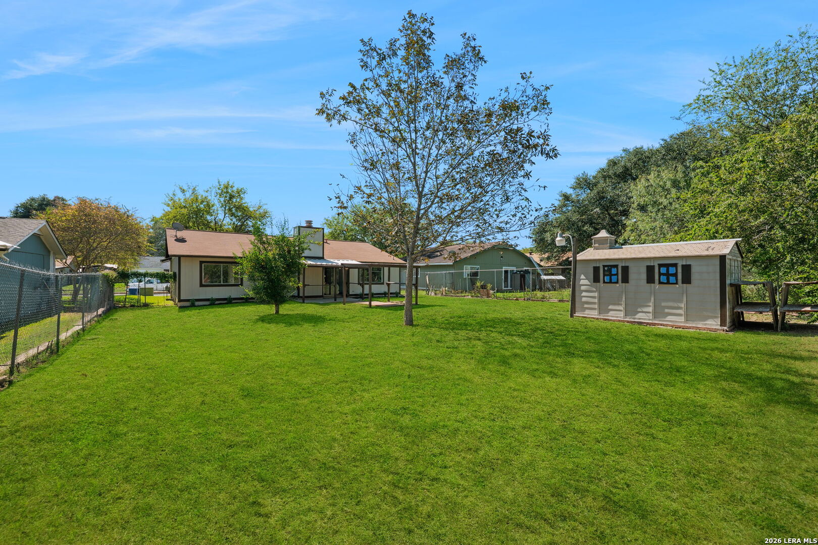 4243 Apple Tree, San Antonio, TX 78222