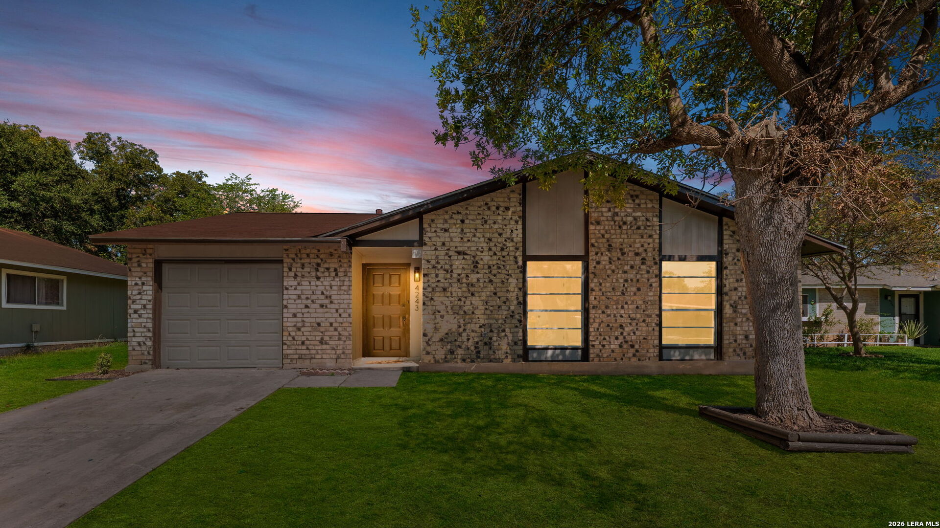4243 Apple Tree, San Antonio, TX 78222