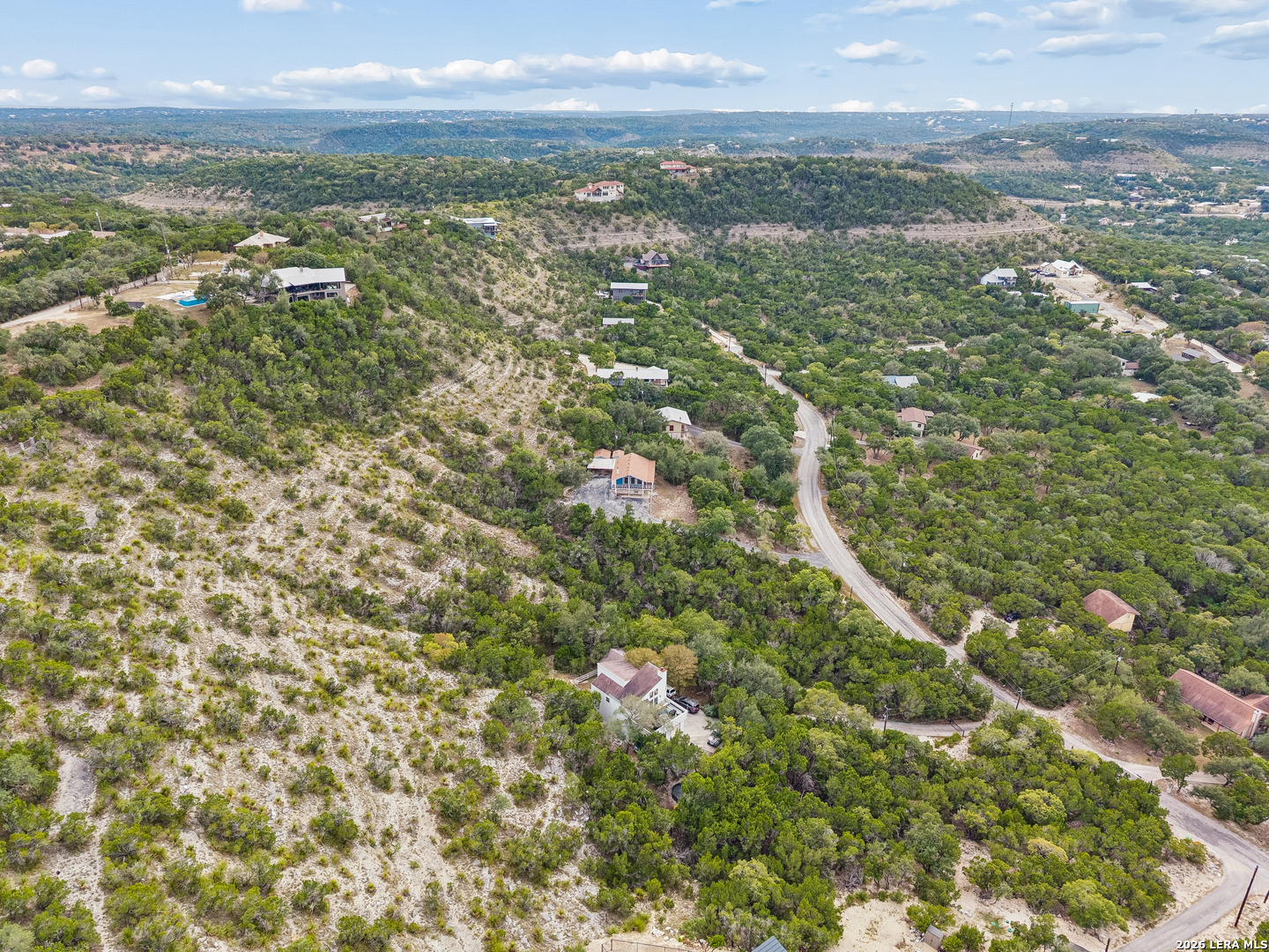 642 White Oak Dr, Canyon Lake, TX 78133
