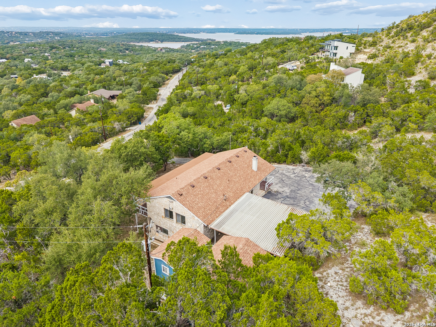 642 White Oak Dr, Canyon Lake, TX 78133