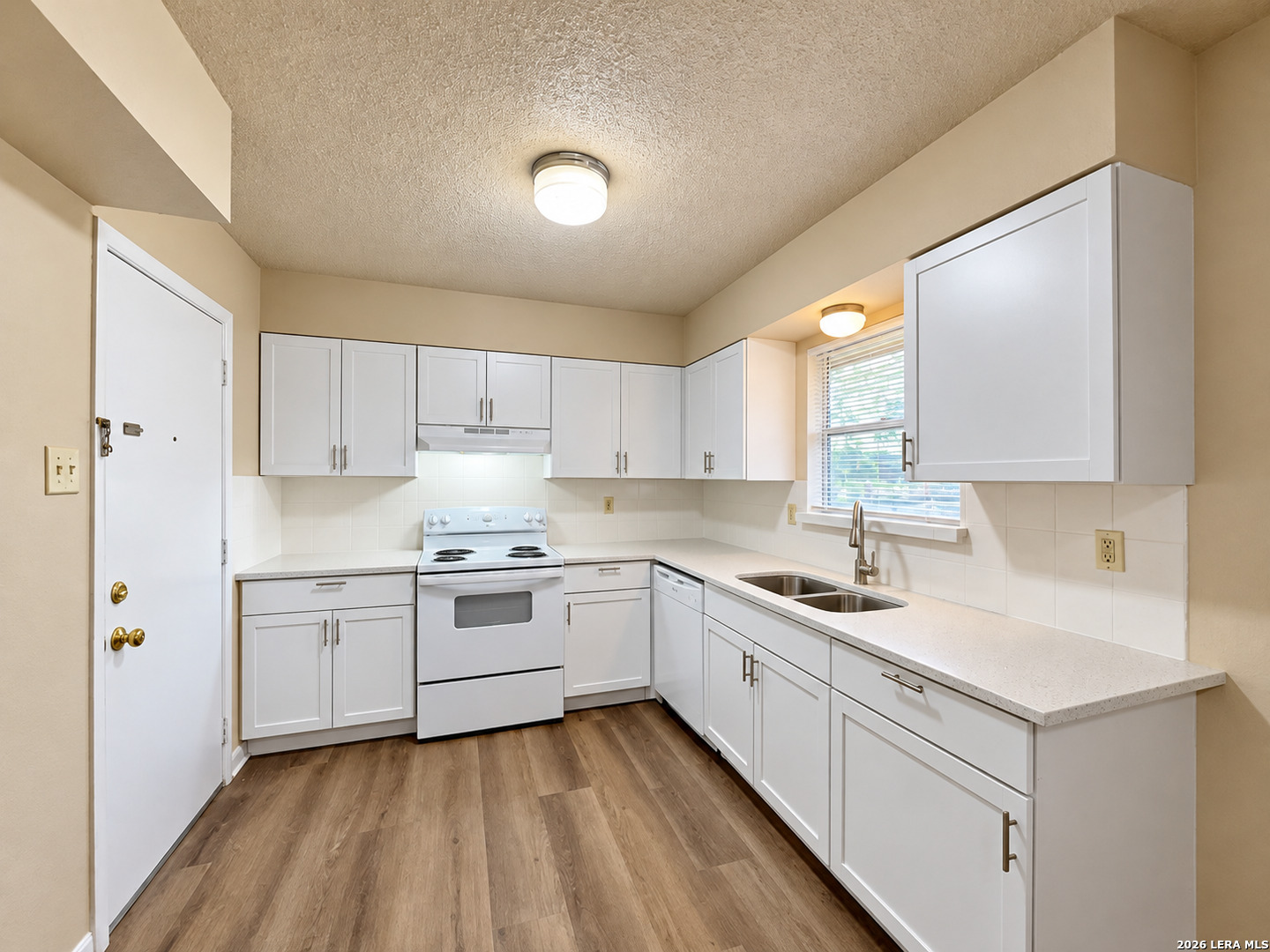 5003 Gene Cernan, Kirby, TX 78219