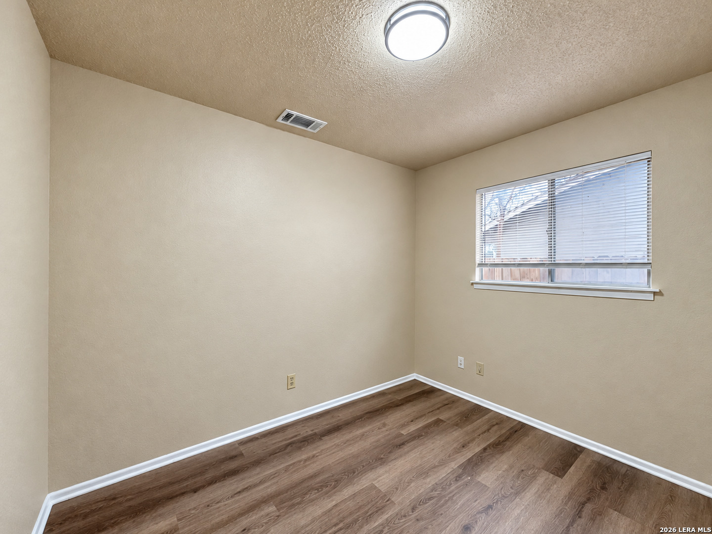 5003 Gene Cernan, Kirby, TX 78219