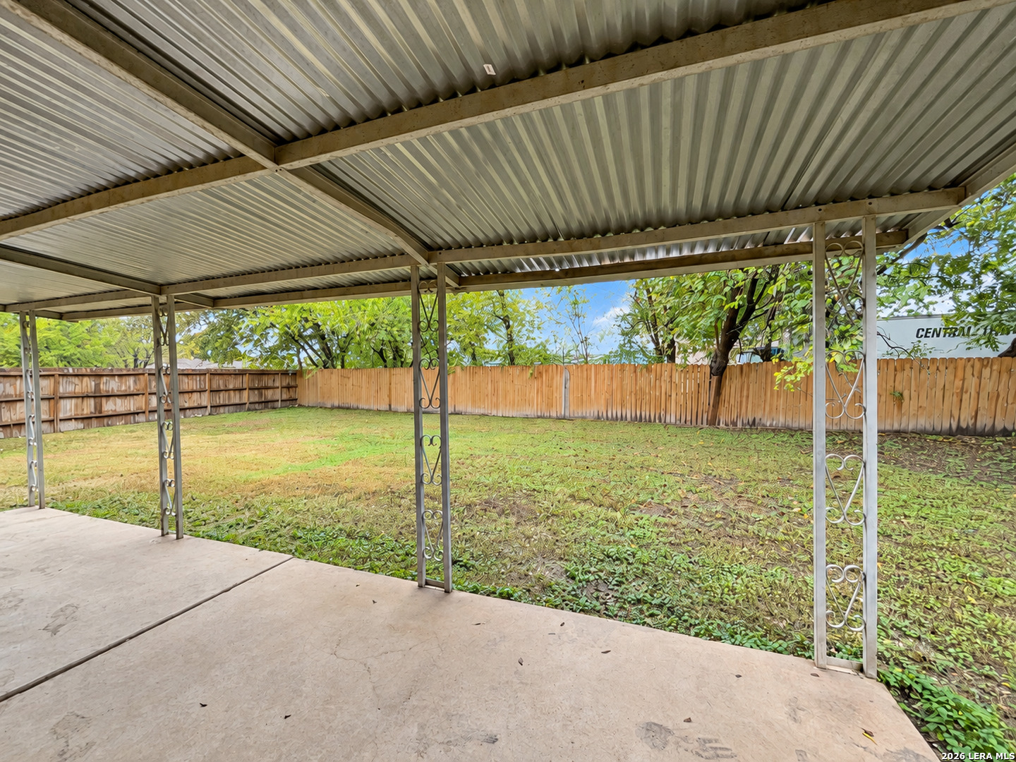 5003 Gene Cernan, Kirby, TX 78219