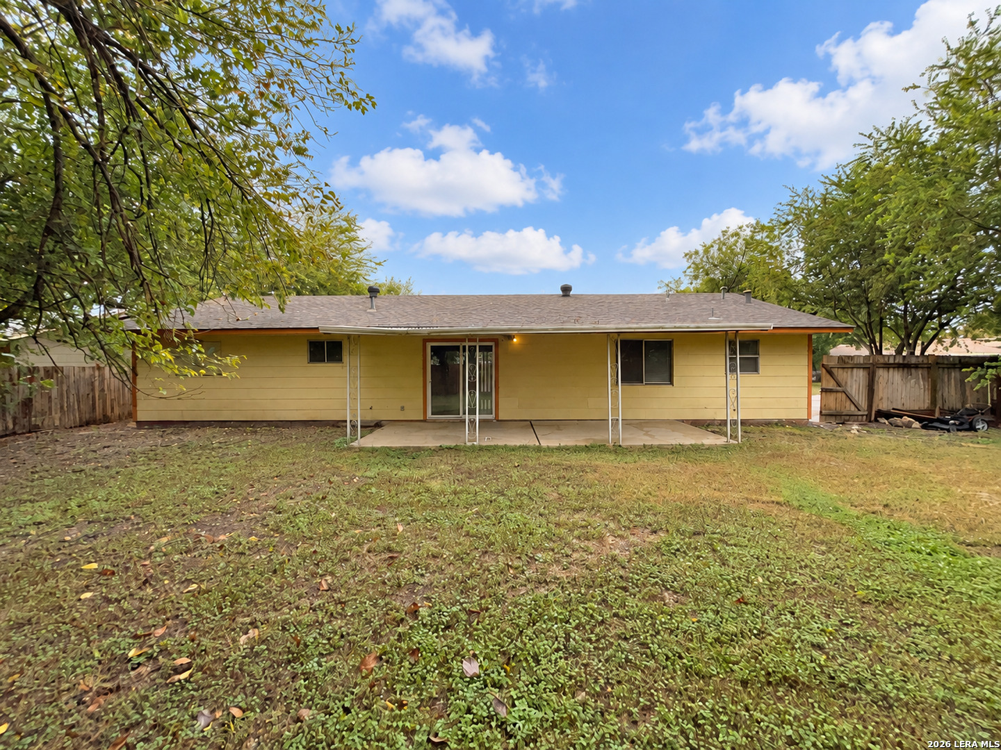 5003 Gene Cernan, Kirby, TX 78219